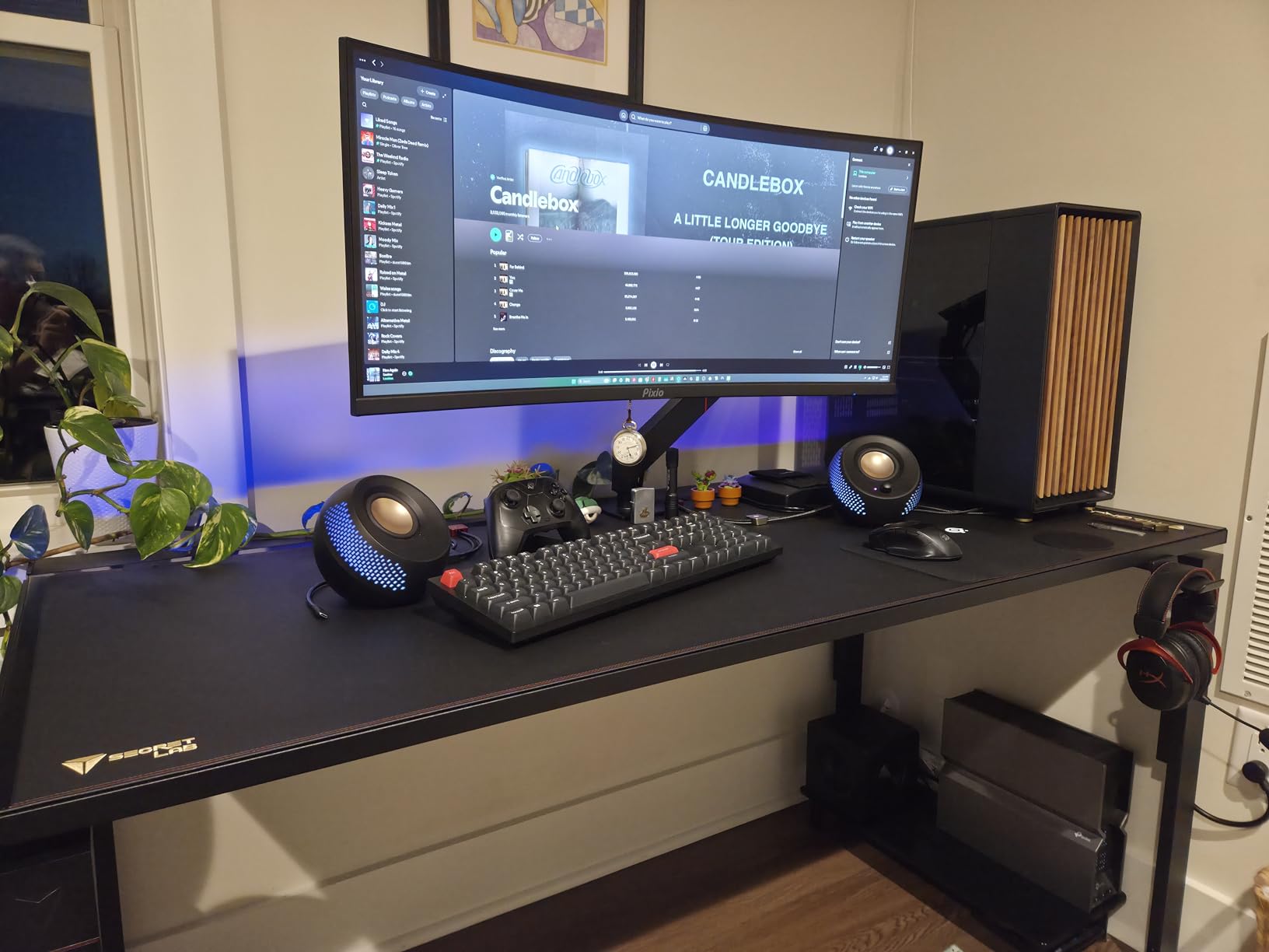Creative Pebble X Plus 2.1 USB-C Computer Speakers with Subwoofer | 2.1 Speakers, USB-C, Subwoofer, RGB Lighting, Elevated Drivers, Desktop Audio customer photo 2