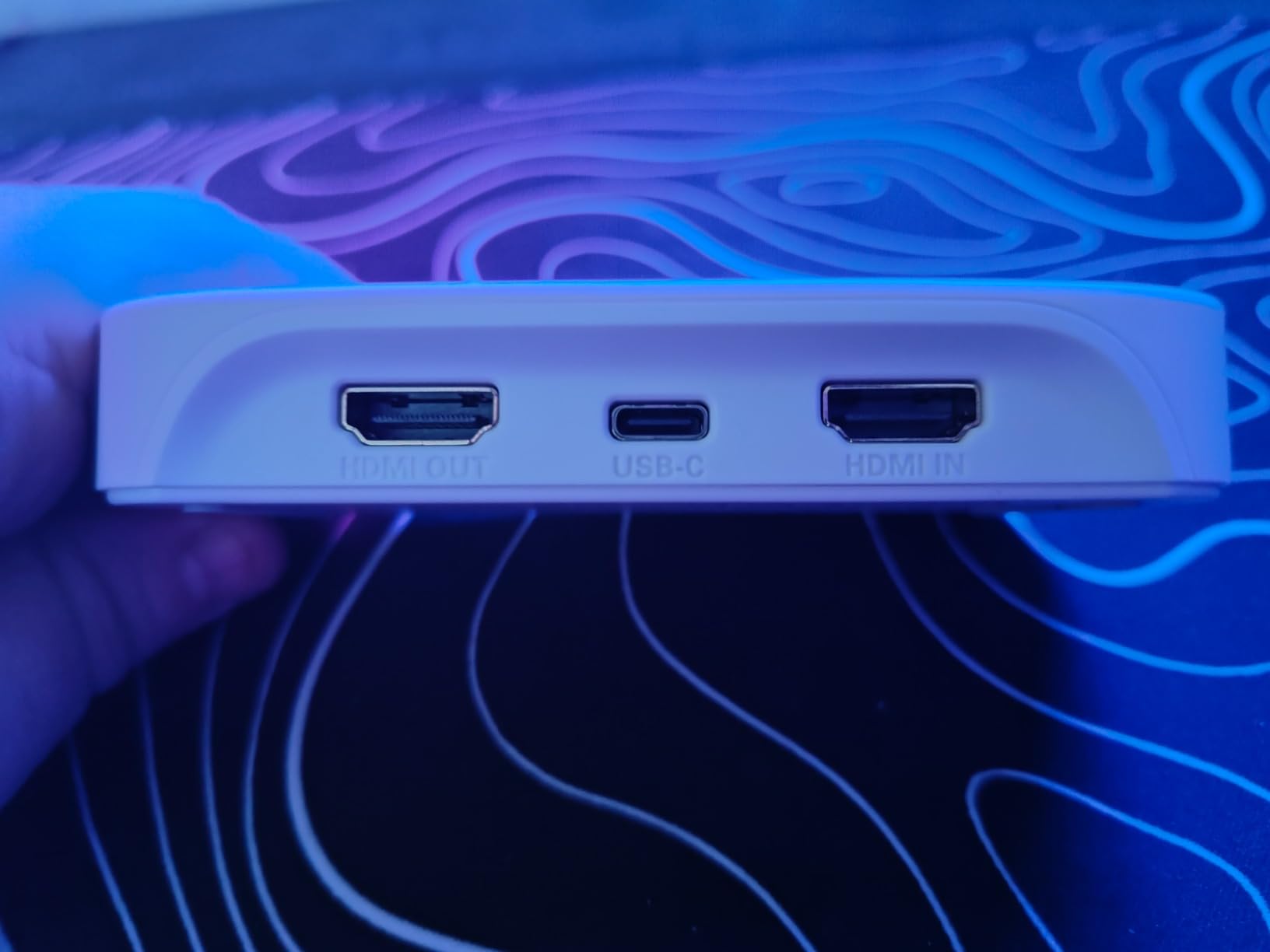 Elgato Game Capture Neo Portable USB Capture Card, 4K60 HDR | 1080p60 recording, Ultra-low latency, Plug and play, Zero-plastic packaging, Works with PS5, Xbox, Switch, PC, Mac, iPad customer photo 2