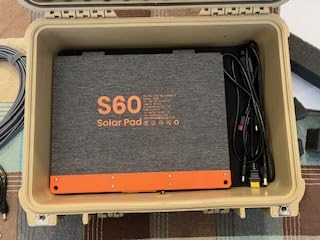 UGREEN Nexode 25000mAh 200W PD 3.1 TFT 3-Port Power Bank | TFT smart display, 90Wh, PD 3.1 fast for laptops. Supports MacBook Pro/Air, Dell, iPhone 17 customer photo 1