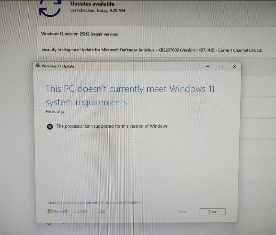 HP ProDesk 600 G3 SFF Desktop Computer with 21.5