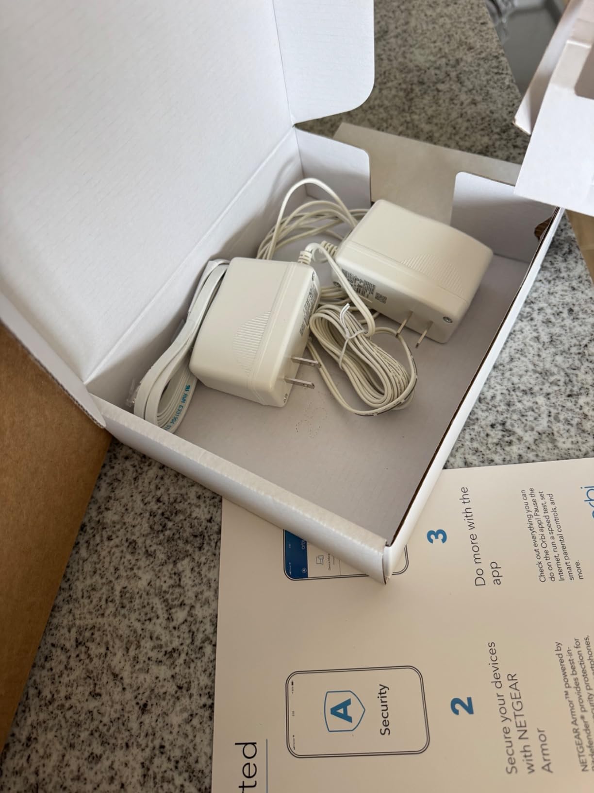 NETGEAR Orbi Whole Home Tri-Band WiFi 6 Mesh Network System (RBK752P) - Router with 1 Satellite Extender, Security Features, Coverage up to 5,000 sq. ft., 75 Devices, AX5200 802.11ax (Up to 5.2Gbps) customer photo 2