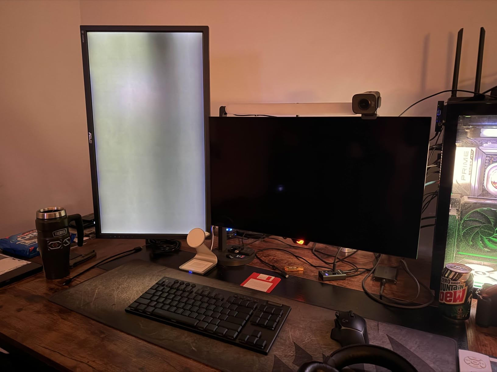 ASUS ROG Strix 27