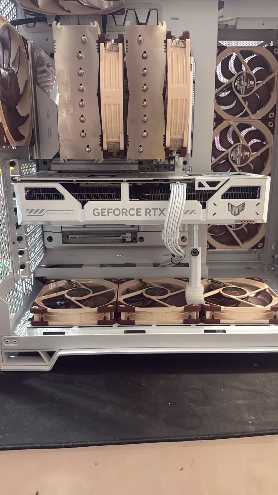 Noctua NH-D15 G2 LBC, Quiet High-Performance Dual Tower CPU Cooler | 168mm Height, Ultimate Low-Noise Cooling, 8 Heatpipes, AMD AM5/AM4 Specific Low Base Convexity, Dual 140mm Fans customer photo 1