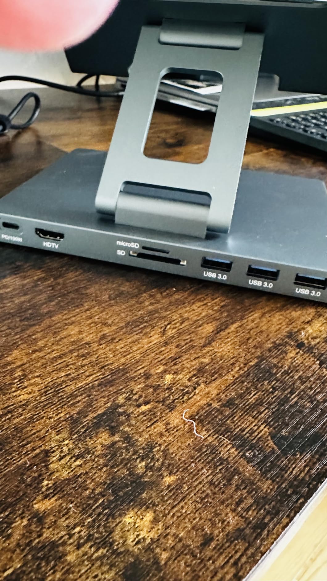 iPad Pro USB C Hub Stand, Multiport Adapter for iPad Pro M4 M3 M2 M1 13 12.9 11 Inch iPad Air Docking Station Foldable 4K 60Hz HDMI customer photo 1