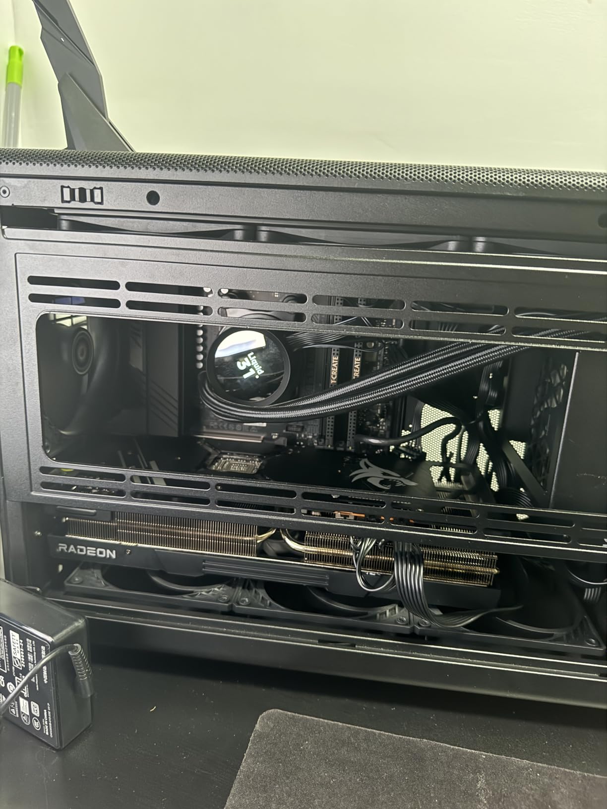 Lian Li A3-mATX-26.3L Micro Form Factor Chassis-Flexible Power Supply Installation-No Fans Included-Supports 360mm AIO-Modularity Design-For M-ATX and ITX Motherboard-DAN Collaboration-Black customer photo 1