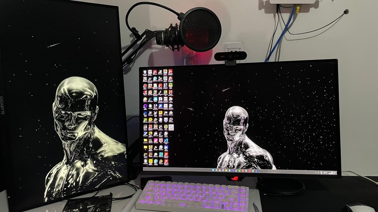 ASUS ROG Strix 26.5