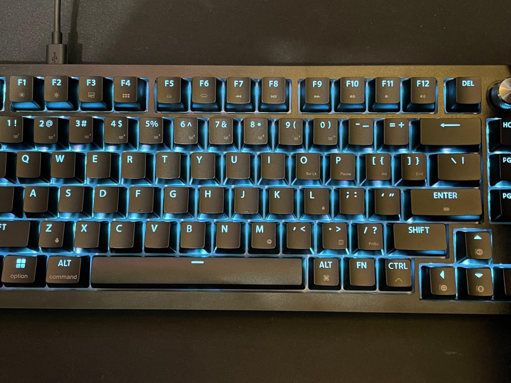 Corsair K65 Plus Wireless 75% RGB Hot-Swappable Mechanical Gaming Keyboard - Pre-Lubricated MLX Fusion Tactile Switches, Dual-Layer Sound Dampening, PBT Keycaps, QWERTY NA - Black customer photo 1