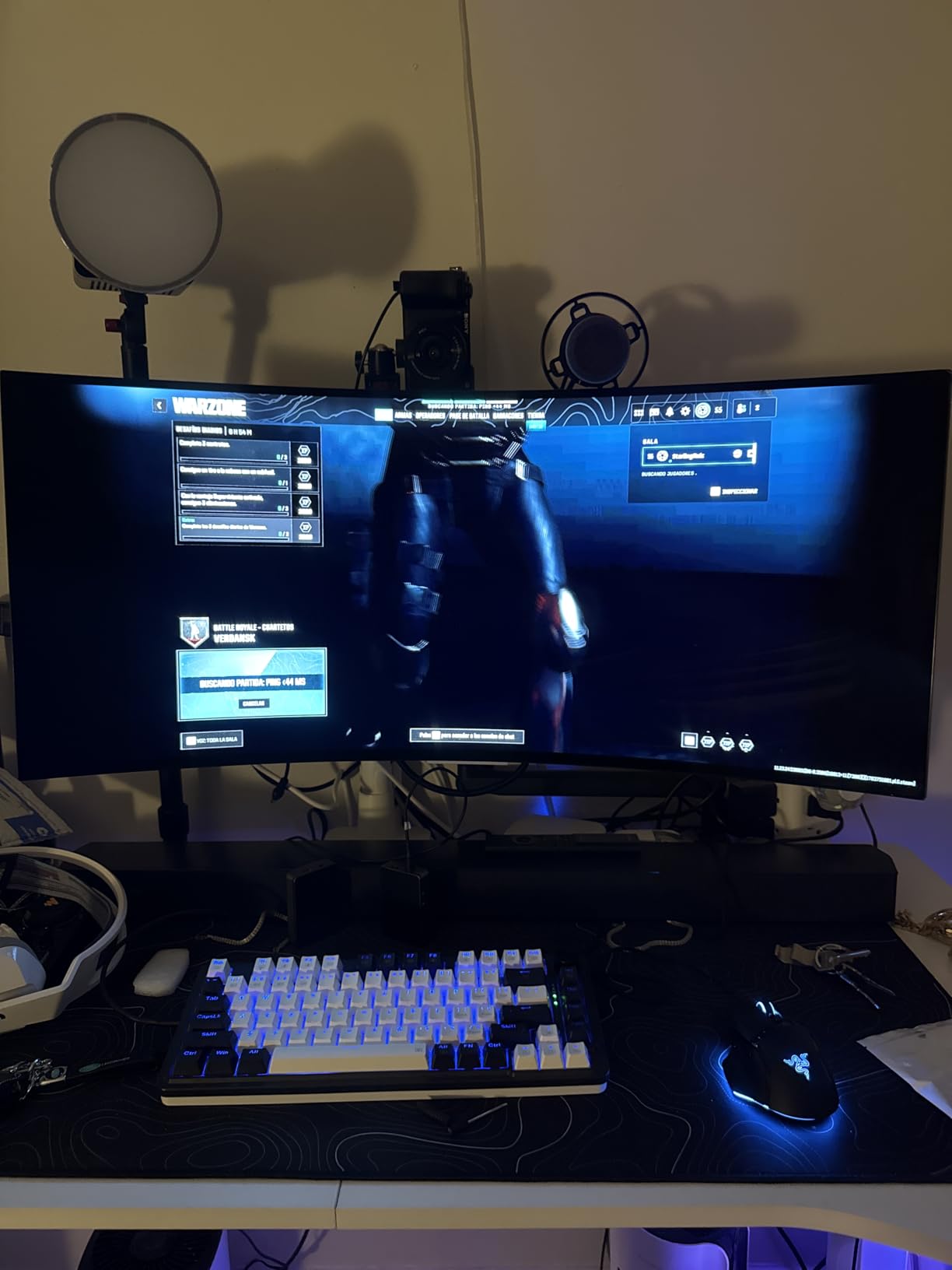 LG 34GS95QE 34-inch Ultragear OLED Curved Gaming Monitor WQHD 1440p 800R 240Hz 0.03ms AMD FreeSync Premium Pro NVIDIA G-Sync HDMI 2.1 DisplayPort Tilt/Height/Swivel Stand White customer photo 1