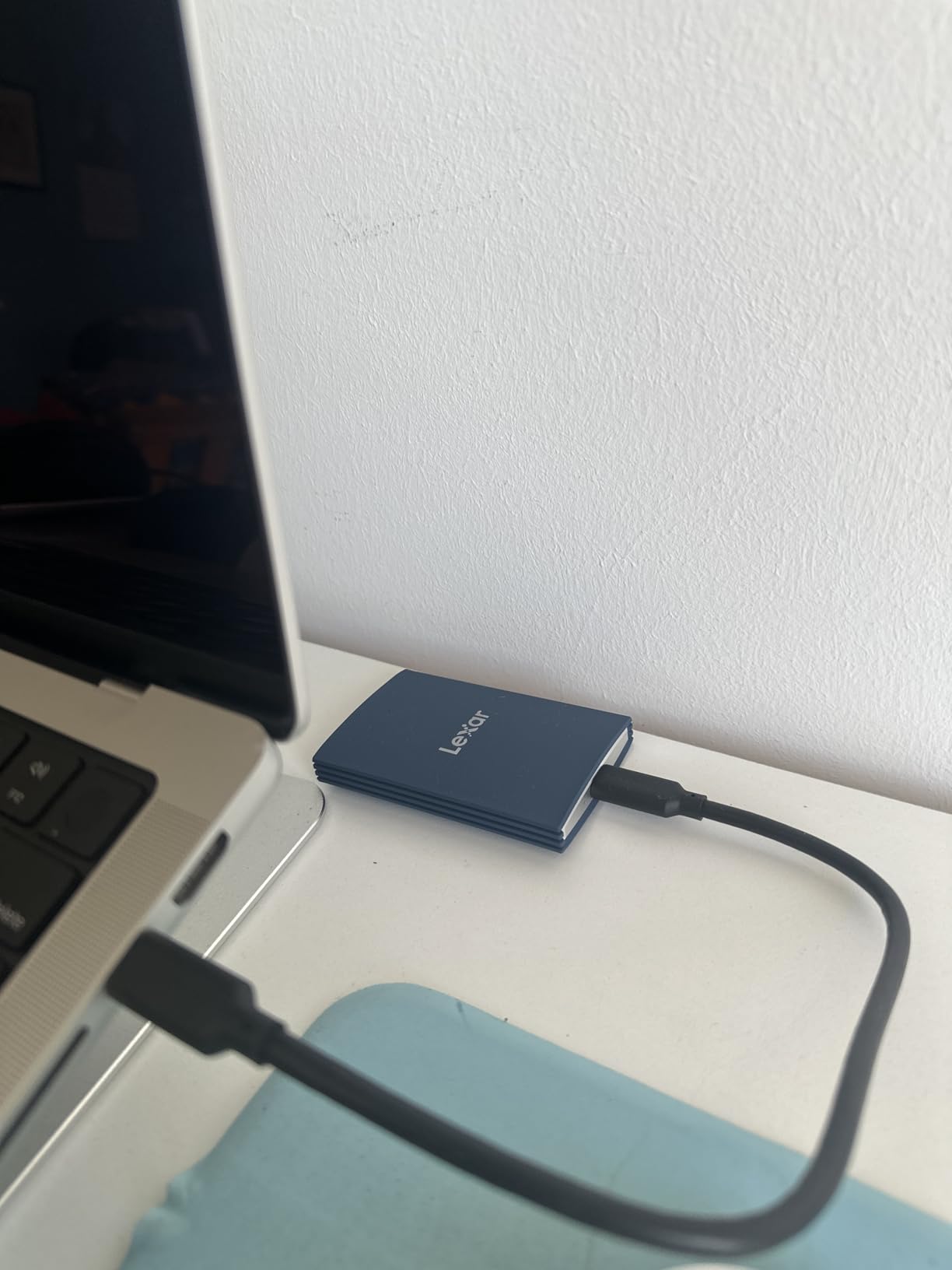 Lexar 4TB Armor 700 Portable SSD, Up to 2000MB/s, USB 3.2 Gen 2x2, Rugged, IP66 Water & Dust Resistance, Compatible w/iPhone 15/16, Cameras, Gaming, External SSD, Dark Blue (LAR700X004T-RNLNU) customer photo 1