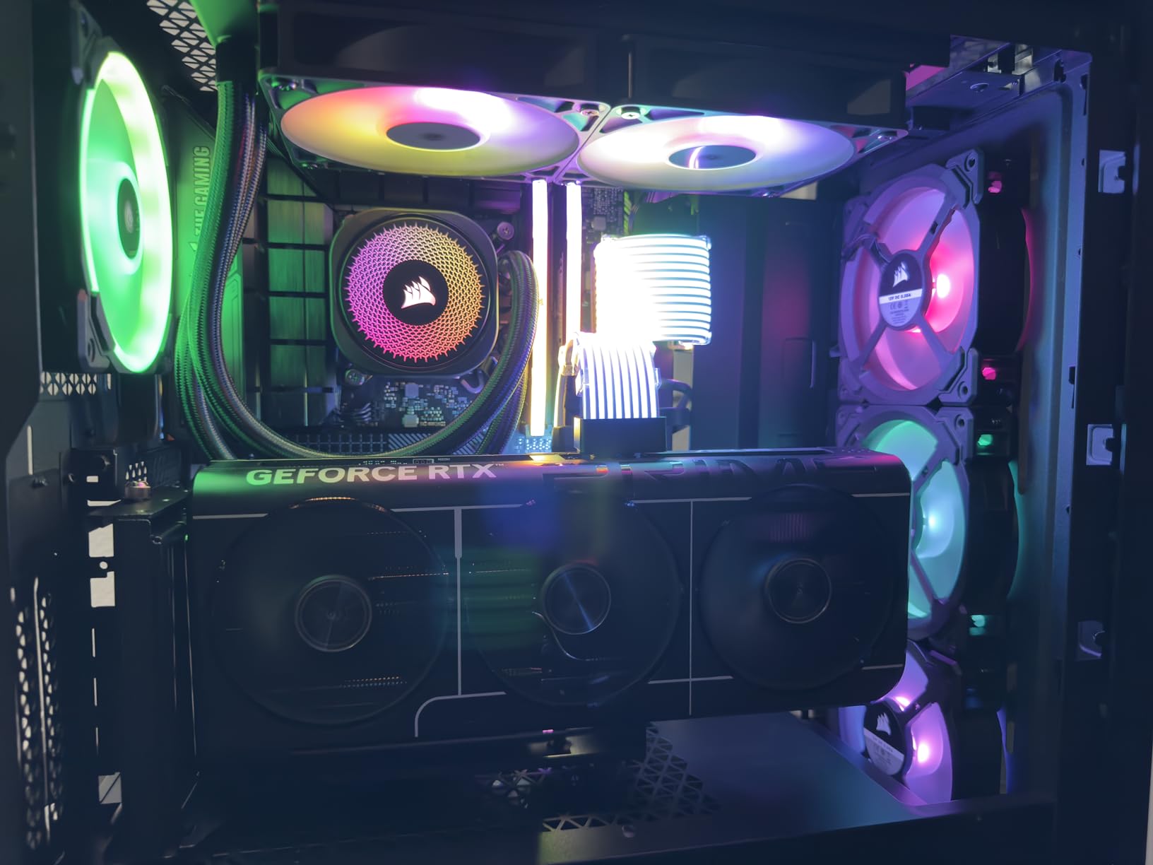 CORSAIR Nautilus 360 RS ARGB Liquid CPU Cooler, 360mm AIO, Low-Noise, 3X RS120 ARGB Fans, White customer photo 1