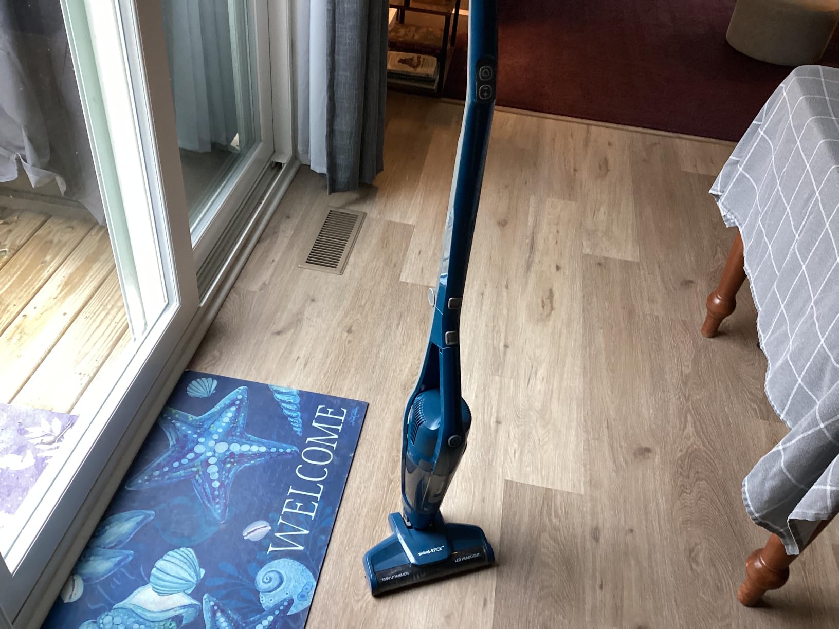Vacmaster Portable 10.8V 2-in-1 Cordless Stick Vacuum Cleaner | Lightweight, 2-Speed Power Control, LED Headlight, for Hardwood Floor, Carpet & Pet Hair - VSD1001 customer photo 1