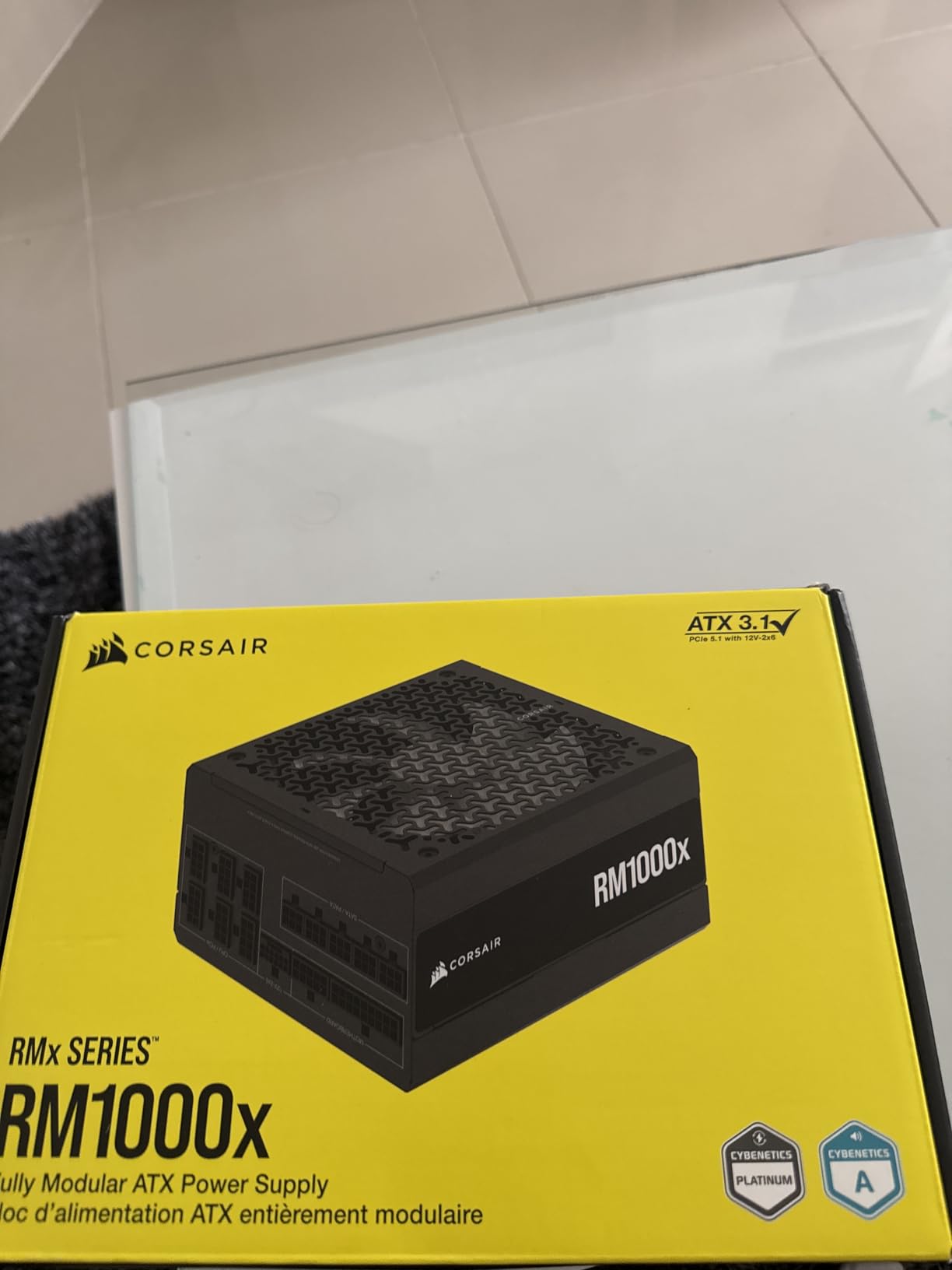 CORSAIR RM1000x Fully Modular Low-Noise ATX Power Supply - ATX 3.1 Compliant - PCIe 5.1 Support - Cybenetics Gold Efficiency - Native 12V-2x6 Connector - Black customer photo 1