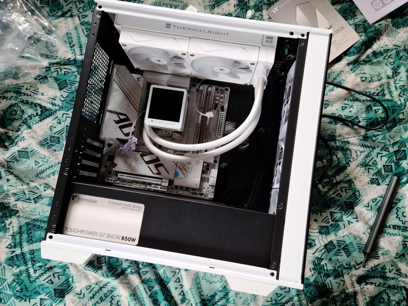 Thermaltake Toughpower GT 850W ATX 3.1 Standard Power Supply; 80 Plus Gold Efficiency; Smart Zero Fan; Native 450W PCIe 5.1 Connector; 5 Year Warranty customer photo 2