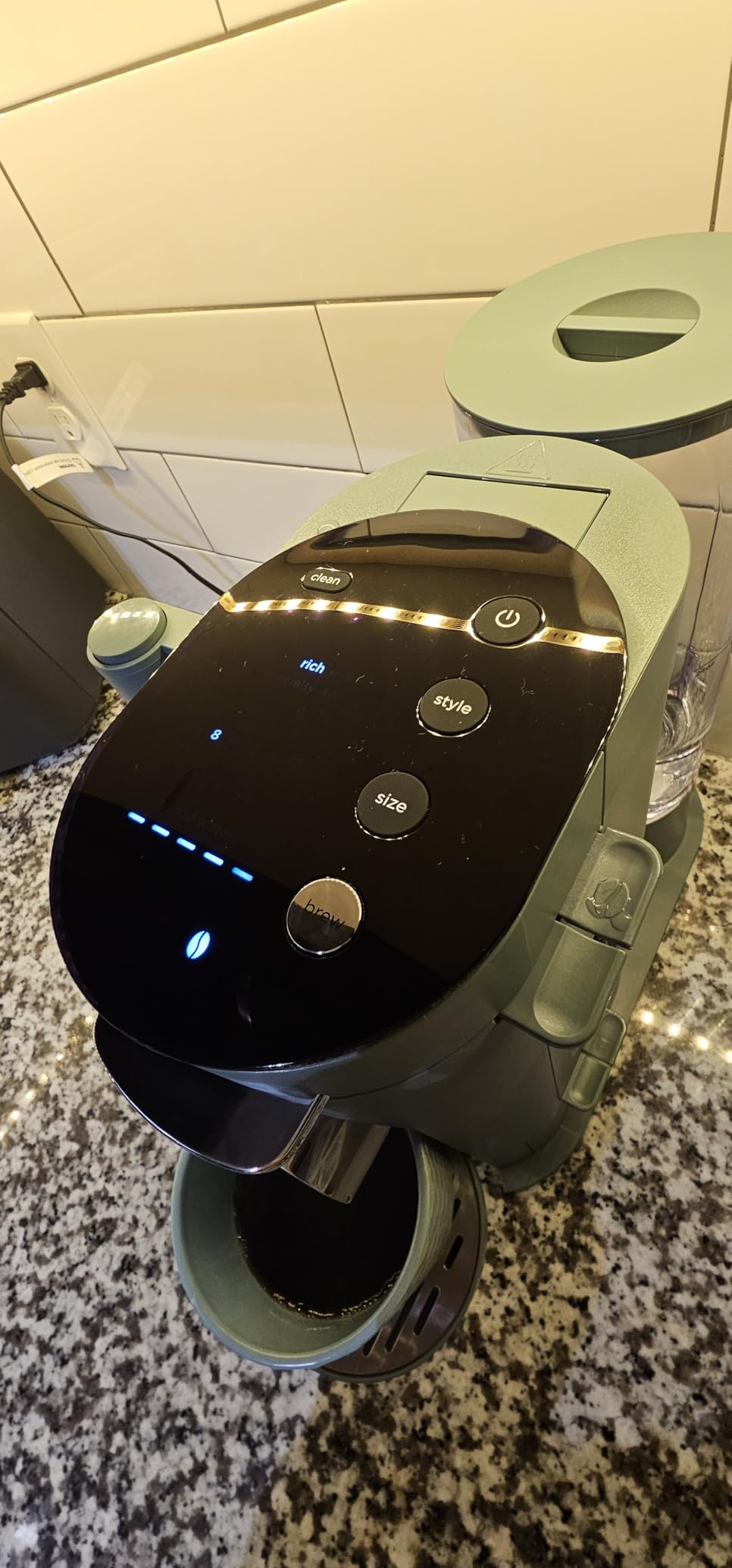 Ninja Pod and Grounds Coffee Maker, K-Cup Compatible, Stone, PB051ST | Brews, Compact Design, Built-in Milk Frother, 56 Ounces Reservoir, 6 Ounces Cup to 24 Ounces Mug Sizes customer photo 2