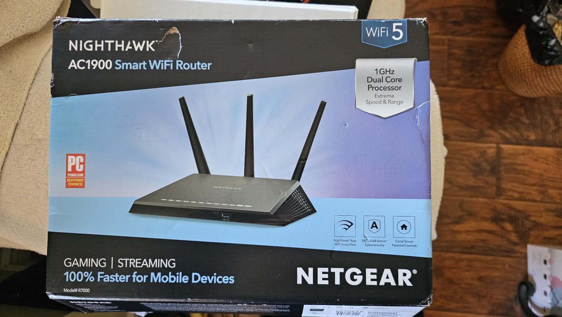 NETGEAR Nighthawk WiFi 6 Router (RAX36) - Router Only, AX3000 3 Gbps Wireless Speed - Dual-Band Gigabit Internet customer photo 2