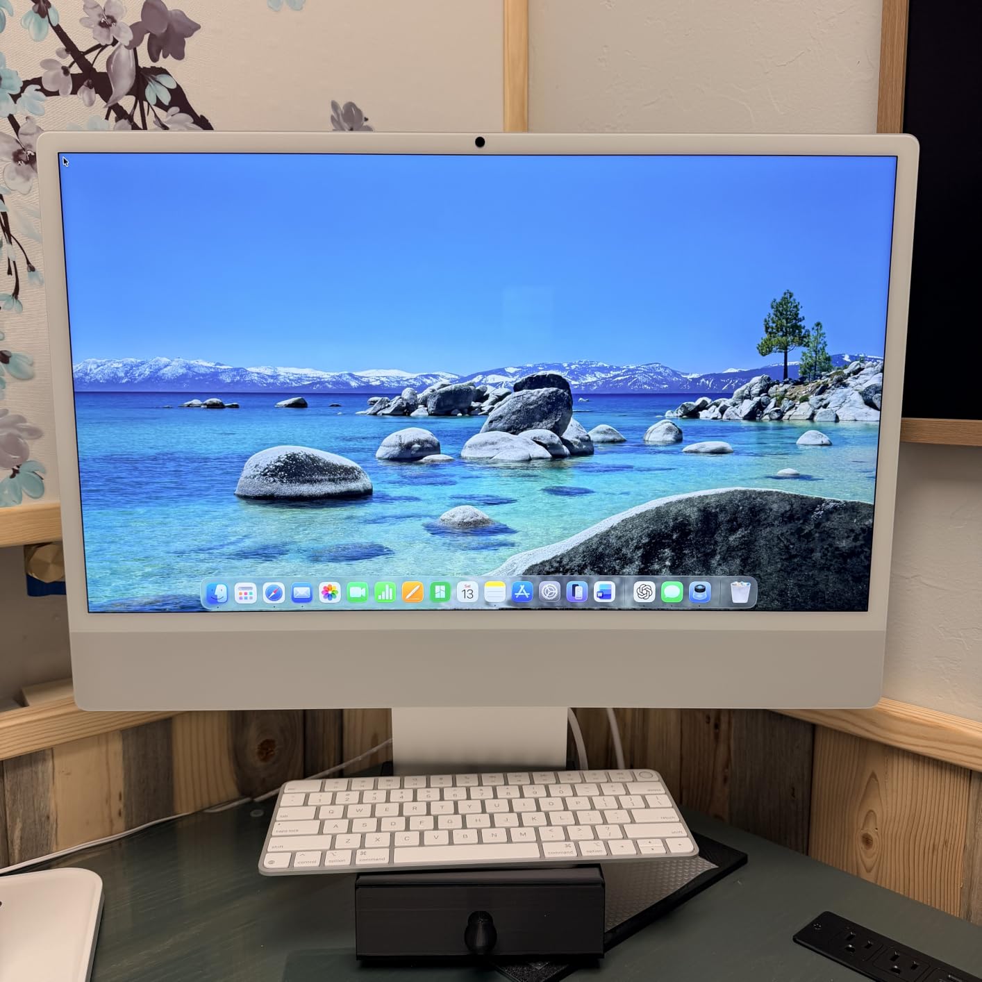 2024 iMac All-in-One Desktop Computer with M4 chip with 10-core CPU and 10-core GPU: Built for Apple Intelligence, 24-inch Retina Display, 24GB Unified Memory, 512GB SSD Storage; Blue customer photo 2