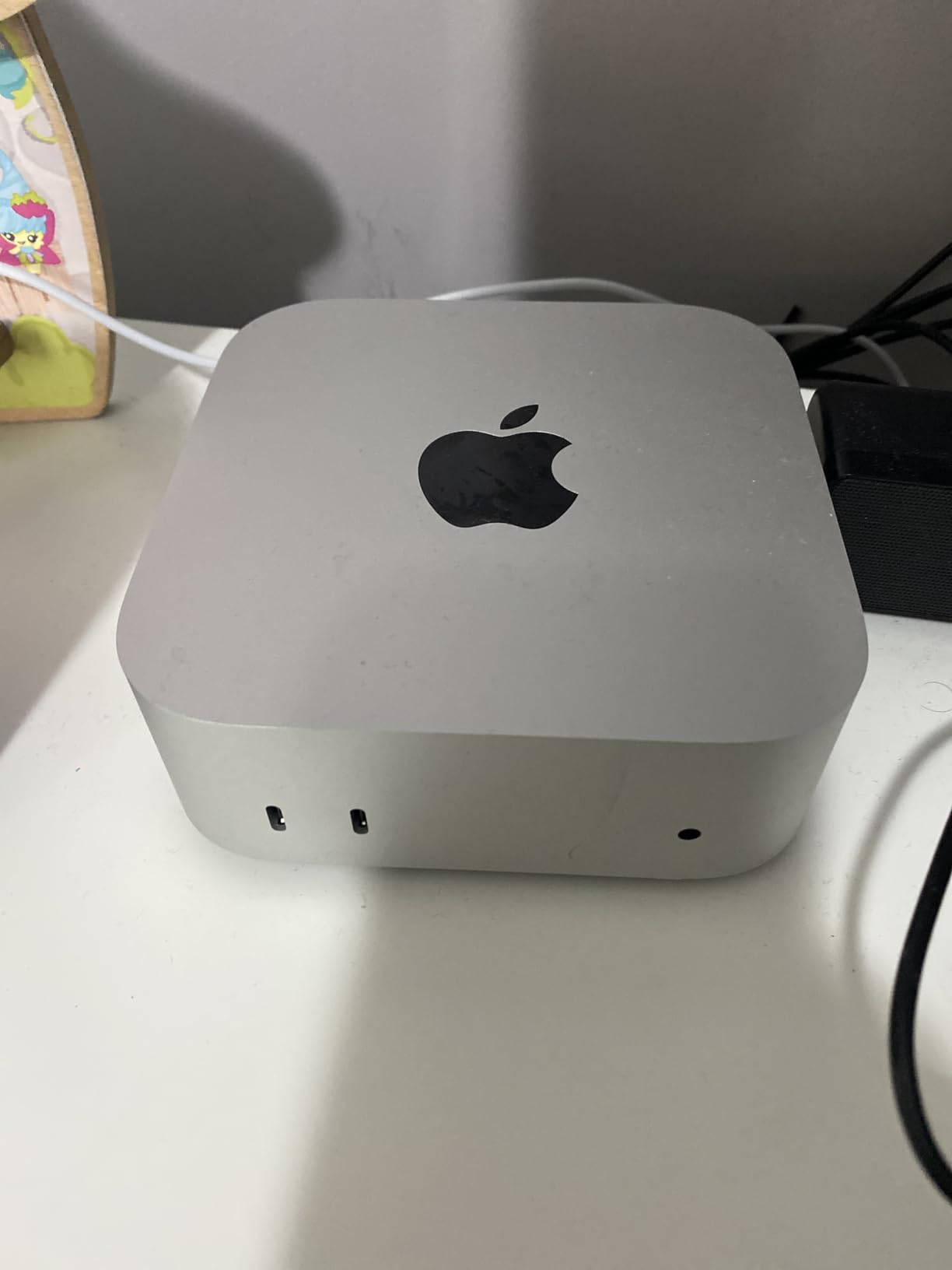 2024 Mac mini Desktop Computer with M4 chip with 10-core CPU and 10-core GPU: Built for Apple Intelligence, 16GB Unified Memory, 256GB SSD Storage, Gigabit Ethernet. Works with iPhone/iPad customer photo 2