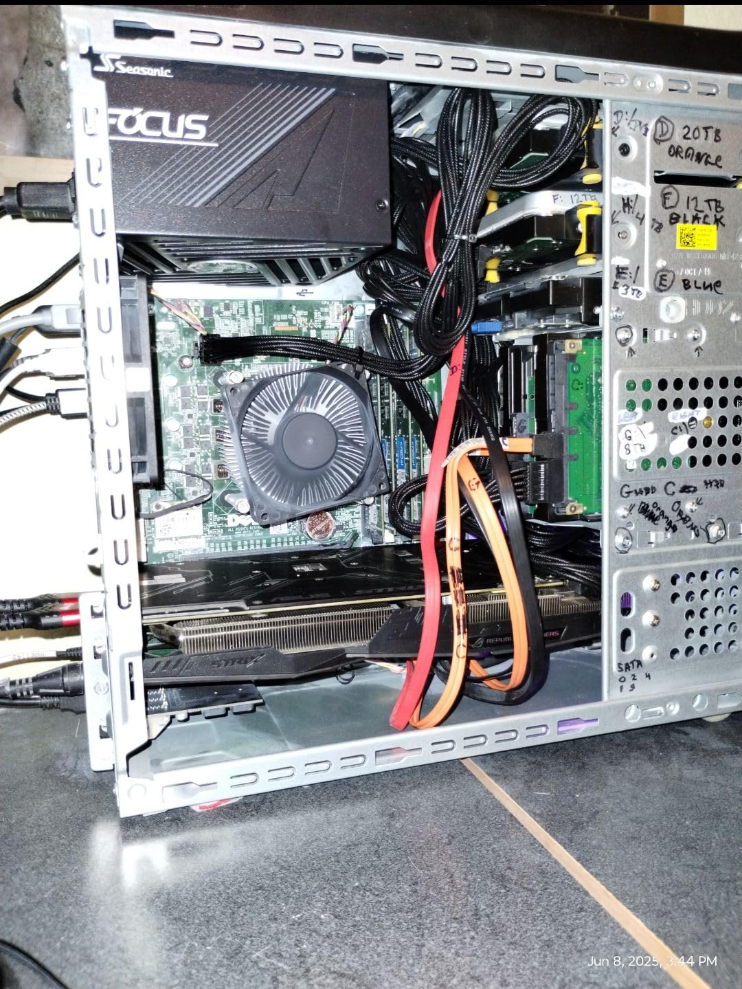 Seasonic Focus GX-750 750W Power Supply ATX 3.1 & PCIe 5.1 Ready | 80 Plus Gold & Cybenetics Platinum Fully Modular 12V-2x6 RTX 5070 Ti AMD RX 9000 Ready Japanese Capacitors 10 Yrs Warranty customer photo 2