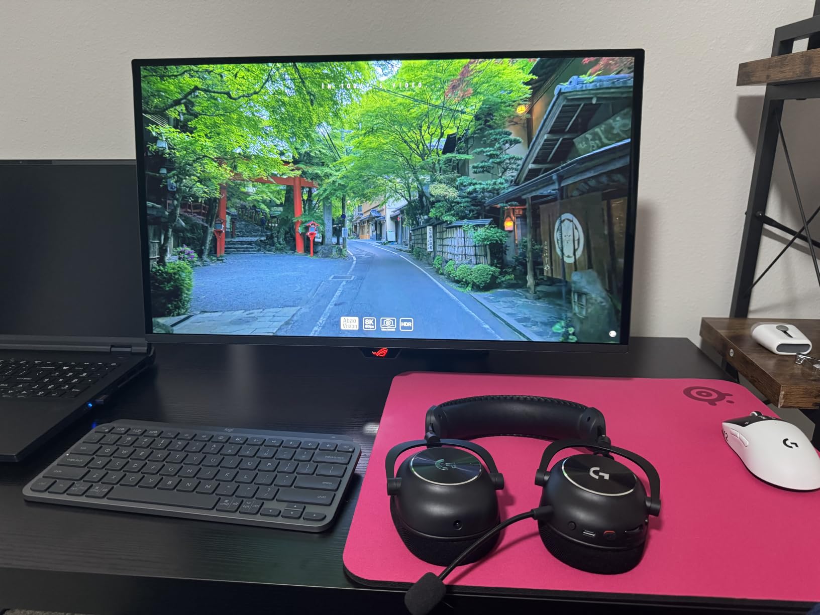 ASUS ROG Swift 27