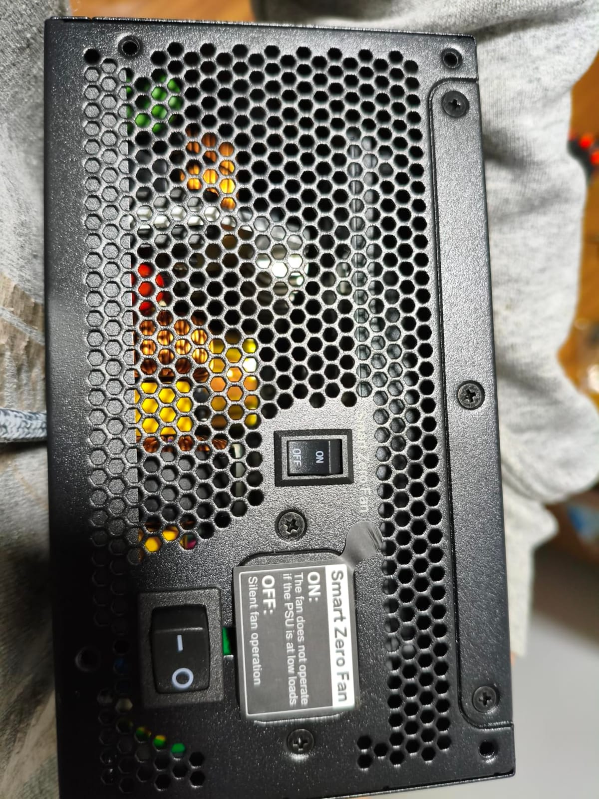 Thermaltake Toughpower GT 850W Snow ATX 3.1 Power Supply; 80 Plus Gold Efficiency; Smart Zero Fan; Native 600W PCIe 5.1 Connector customer photo 1