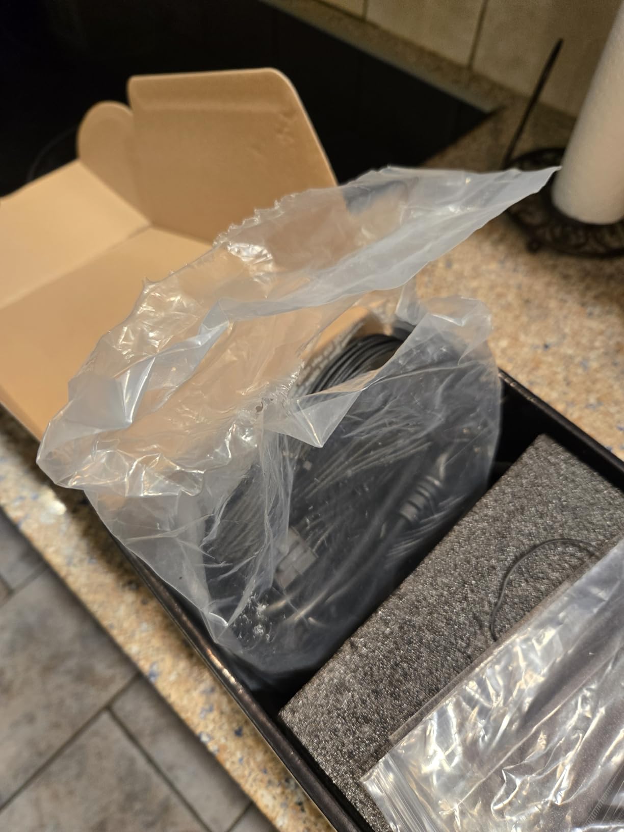 Seasonic CORE GX 650W Power Supply ATX 3.1 PCIe 5.1 (12V-2x6) 7 Years Warranty 80+ Gold Fully Modular RTX 5060 Ti AMD RX 9000 Ready customer photo 1