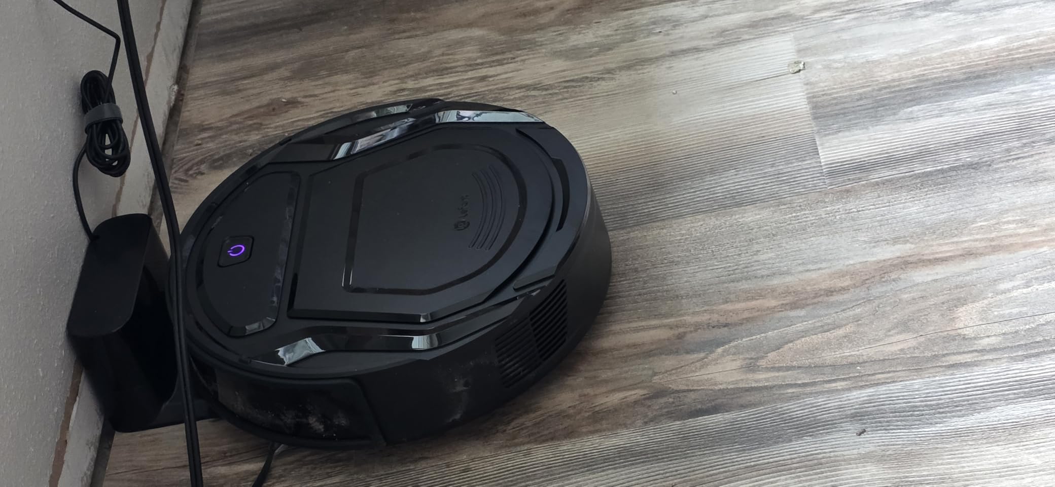 Lefant M210P Robot Vacuum Cleaner, 4000pa Suction, 200 Mins Runtime, Super Thin, Quiet, Self-Charging, Ideal for Pet Owners, Multi Surface Cleaning, APP/WiFi/Alexa Control, Gray customer photo 1