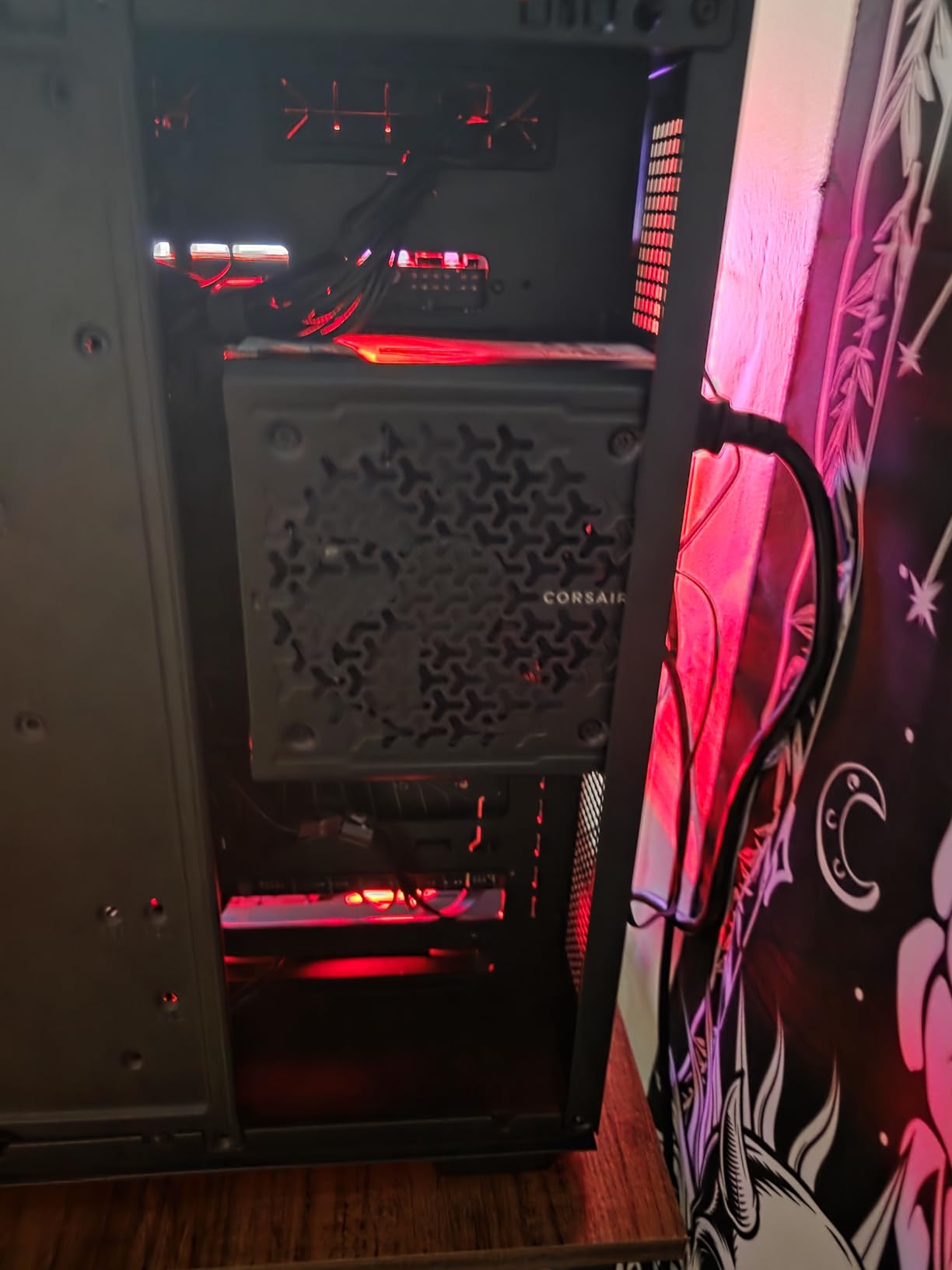 CORSAIR RM850e (2025) Fully Modular Low-Noise ATX Power Supply with 12V-2x6 Cable - ATX 3.1 & PCIe 5.1 Compliant, Cybenetics Gold Efficiency, 105C-Rated Capacitors, Modern Standby Mode customer photo 2