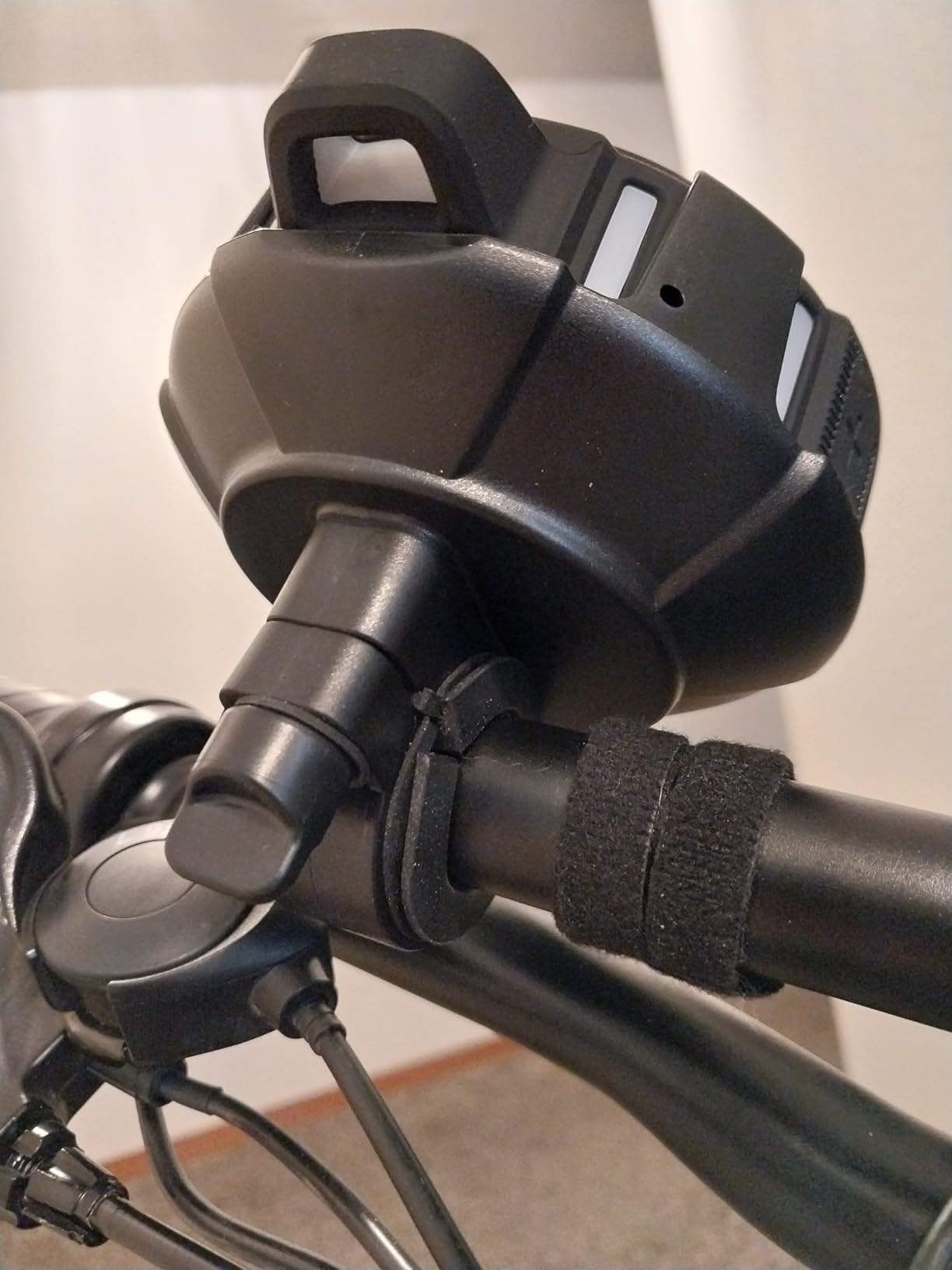 Upgraded, Pro Bike Speaker, with Pro Handlebar Mount, Bluetooth V5.4, IPX7 Waterproof, Silicone Case, Broadcast Navigation, 10W Bassup, 15-24H Playtime, Hook, Bicycle, Motorcycle, Bike Accessories customer photo 1