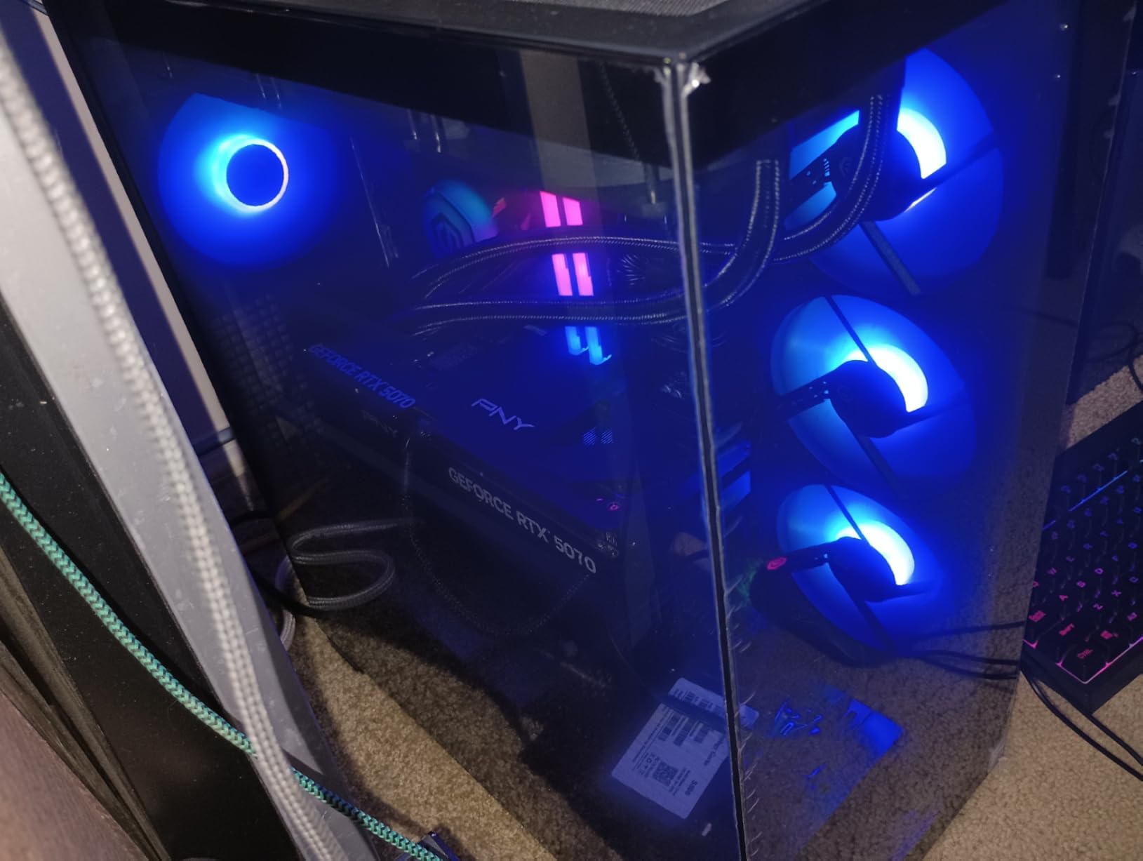 CyberPowerPC Gamer Xtreme VR Gaming PC, Intel Core i9-14900KF 3.2GHz, GeForce RTX 5070 12GB, 32GB DDR5, 2TB PCIe 4.0 SSD, WiFi Ready & Windows 11 Home (GXiVR8080A39) customer photo 2