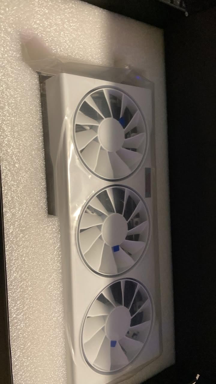 XFX Swift AMD Radeon RX 9070XT Triple Fan White Gaming Edition with 16GB GDDR6 HDMI 3xDP, AMD RDNA 4 RX-97TSWF3W9 customer photo 1