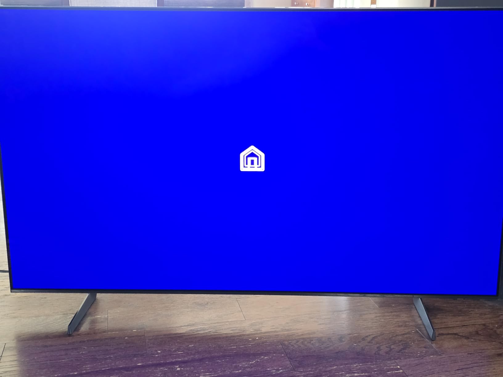 Samsung 77-Inch Class OLED 4K S85F Series, Vision AI Smart TV (2025 Model, 77S85F) Object Tracking Sound Lite w/Dolby Atmos, NQ4 AI Gen2 Processor, Contour Design, Color Booster Pro, Alexa Built-in customer photo 1