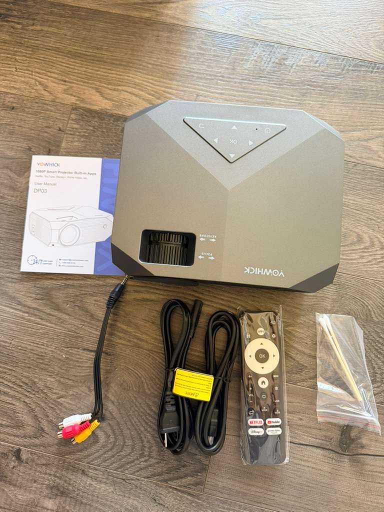 Smart Projector with WiFi 6 and Bluetooth 5.3, 4K Outdoor Movie Projector with Prime Video/YouTube, Portable Proyector Compatible with HDMI/USB/iOS/Android customer photo 1