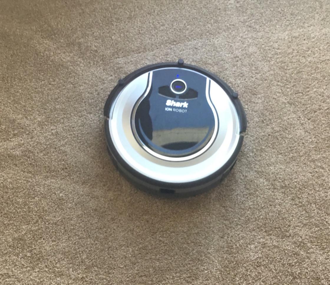 Shark Navigator Robot Vacuum + Self-Empty Base, White, AV2110S | SmartPath Navigation, Self-Empty Base 60-Day Bagless, up to 50% More Suction, Detects & Avoids Objects, Anti-Hair Wrap, Wi-Fi customer photo 1