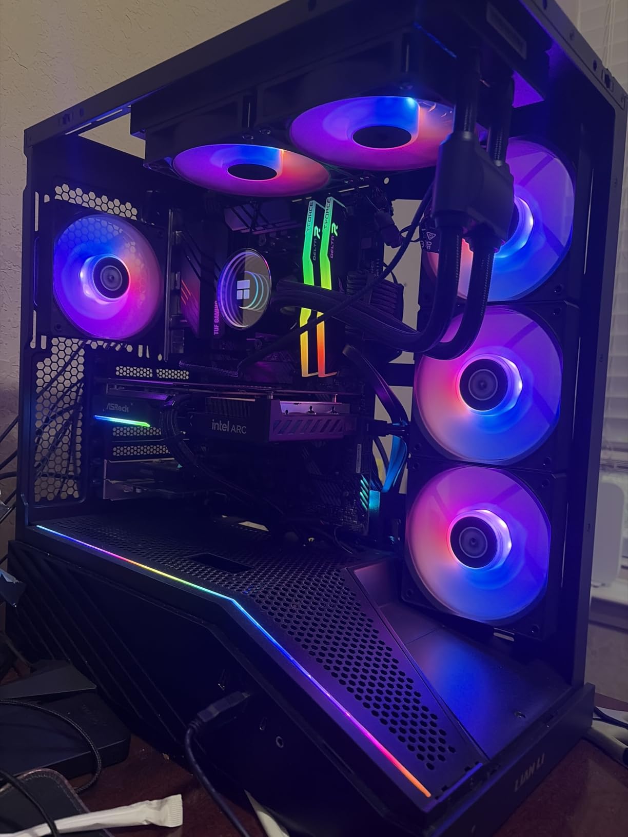 Lian Li Vector V100 ATX Mid-Tower PC Case with 4 ARGB PWM Fans, White | Side I/O USB-C | Dust Filter | Support 420mm GPUs & 360mm Radiator | Included GPU Bracket | LED & Display Platform (V100RW) customer photo 2