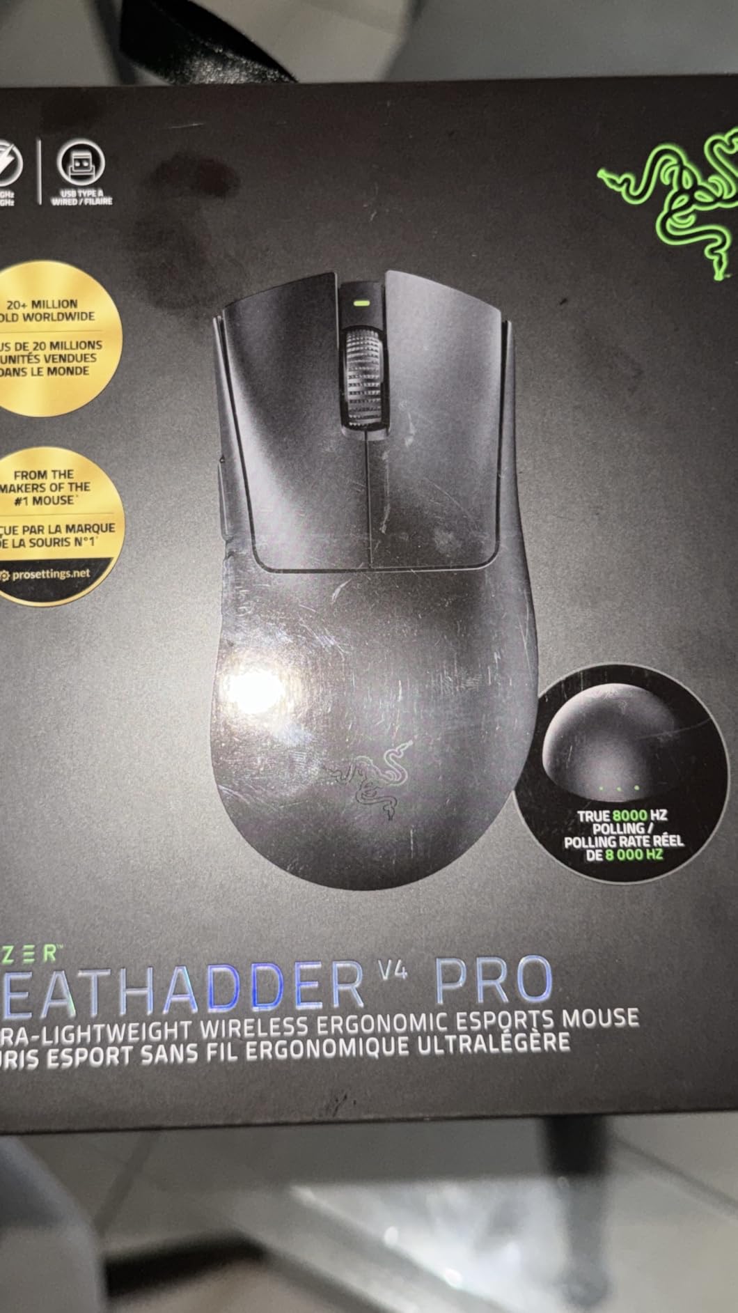 Razer DeathAdder V4 Pro Wireless Gaming Mouse, 56g, 45K Sensor, 8K Polling customer photo 1