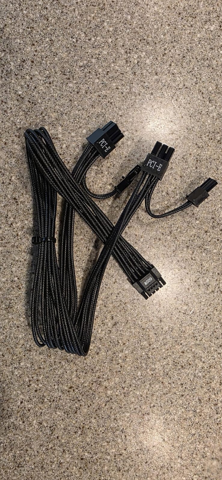 Vetroo 850W Black SFX Power Supply, ATX 3.1 & PCIE 5.1 Ready, 80 Plus Gold Fully Modular, 90mm FDB Fan, SFX-to-ATX Bracket, 10-Year Warranty customer photo 1