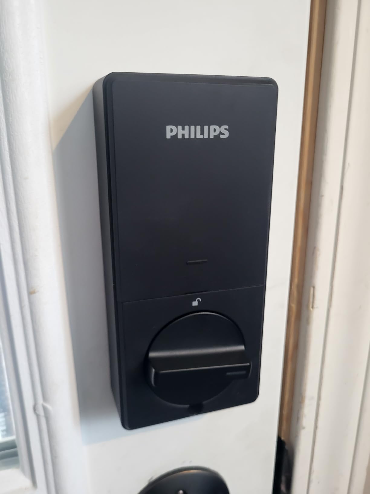 Philips Wi-Fi Smart Deadbolt Lock, Keyless Entry Door Locks for Front Door | Code / Fingerprint / APP Unlock, Remote Access, Alexa Google Voice Unlock, Auto Lock, Built in WiFi, Backlit Touchscreen customer photo 2