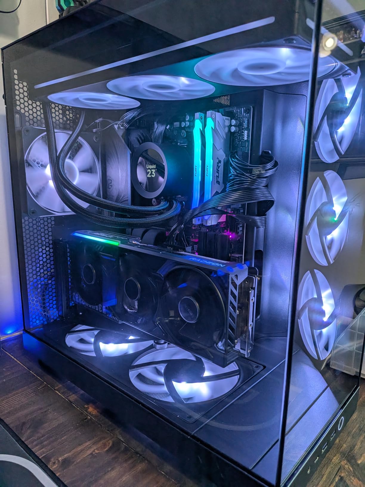 NZXT Kraken Plus 360-360mm AIO CPU Cooler, LCD - Black | 360mm AIO with customizable LCD and Turbine pump for improved thermals. F120P fans, simple install, CAM control. customer photo 2