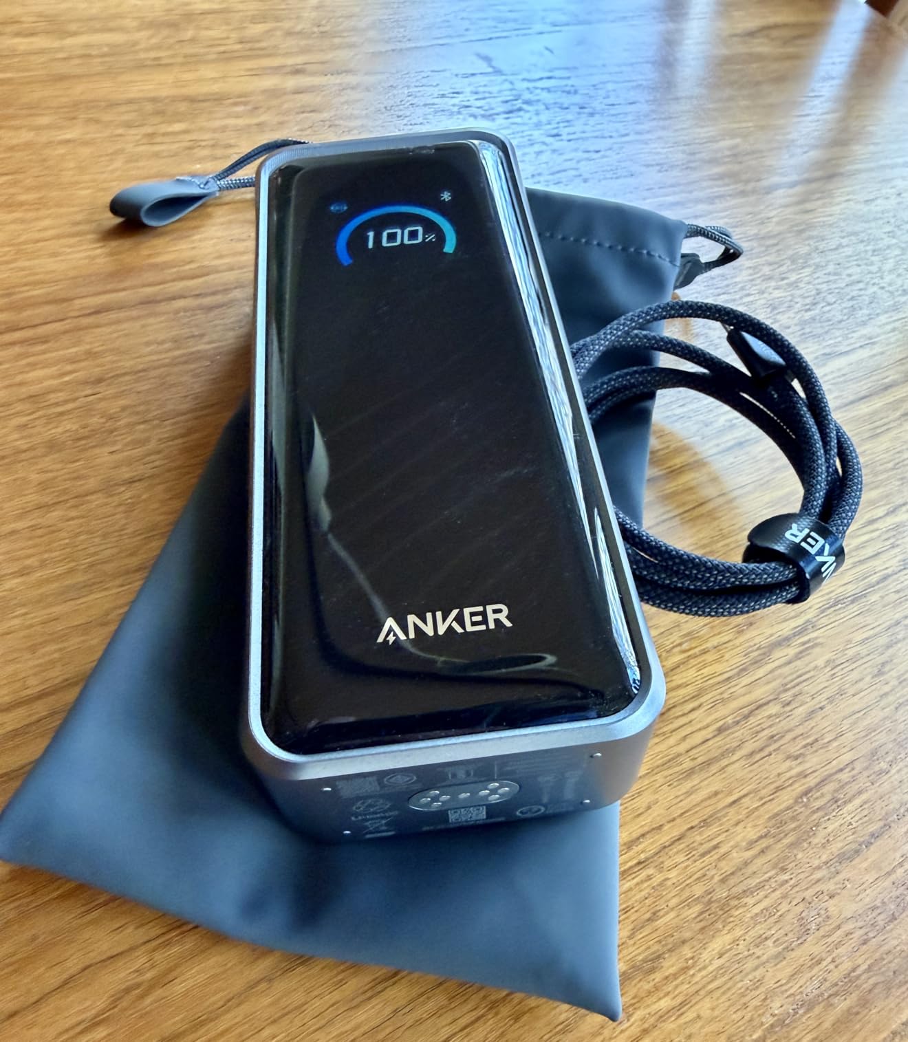 Anker Prime Power Bank, 26,250mAh 300W with Fast Charging Base | Powers Up to 6 Devices, Two-Way Charging, Flight-Safe, App Control, Ideal for Creators, MacBook, iPhone 17 Series, and More customer photo 2
