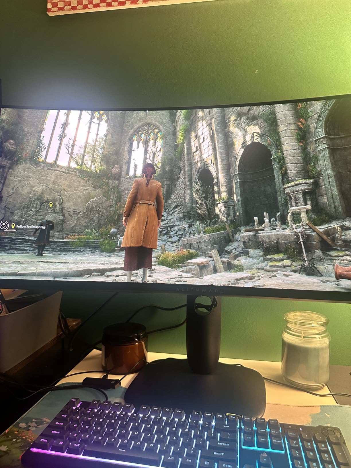 Alienware 34 AW3425DW 34.2-inch 240Hz QD-OLED Curved Ultrawide Gaming Monitor customer photo 1