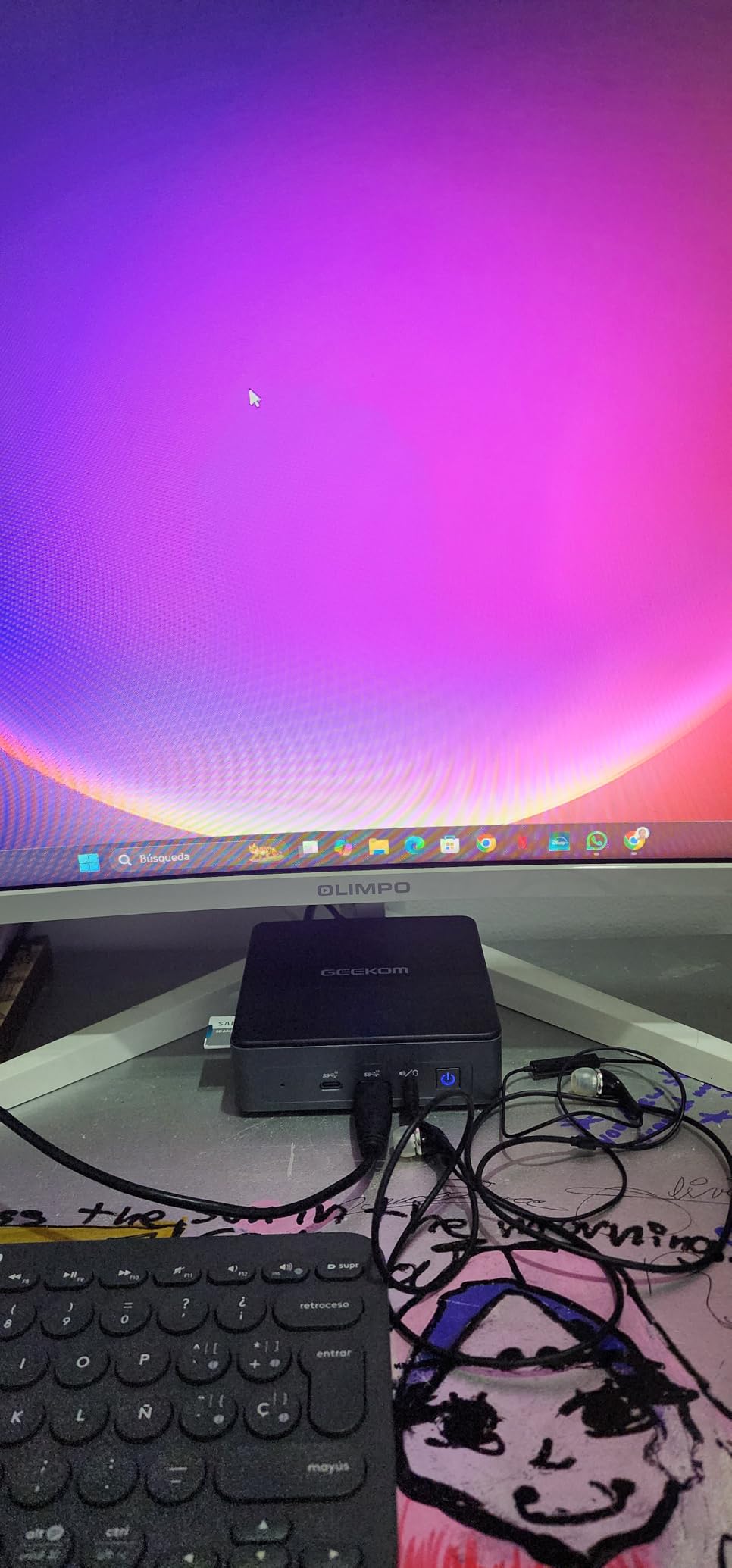 GEEKOM iX12 Mini PC Fanless, Intel N95, DDR5 8GB 256GB SSD, Industrial-Grade, 4x2.5G Ports + 5G Failover, AES-NI, TPM 2.0 customer photo 1