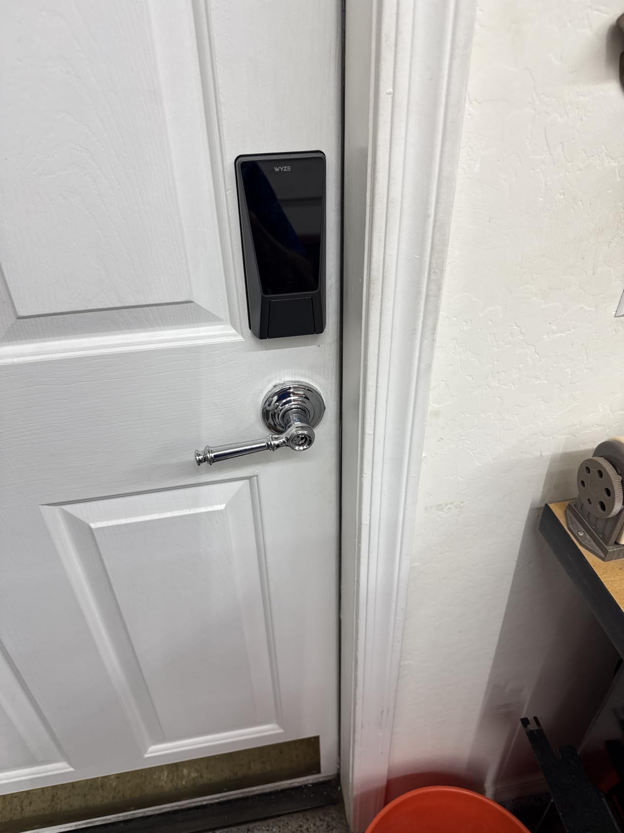 Wyze Palm Lock, Smart Door Lock with Palm Vein Recognition, Keyless Entry Smart Locks for Front Door, Keypad, Auto Lock, Dual Battery, Wi-Fi, Works with Alexa & Google, BHMA, IP53, Mechanical Key customer photo 2