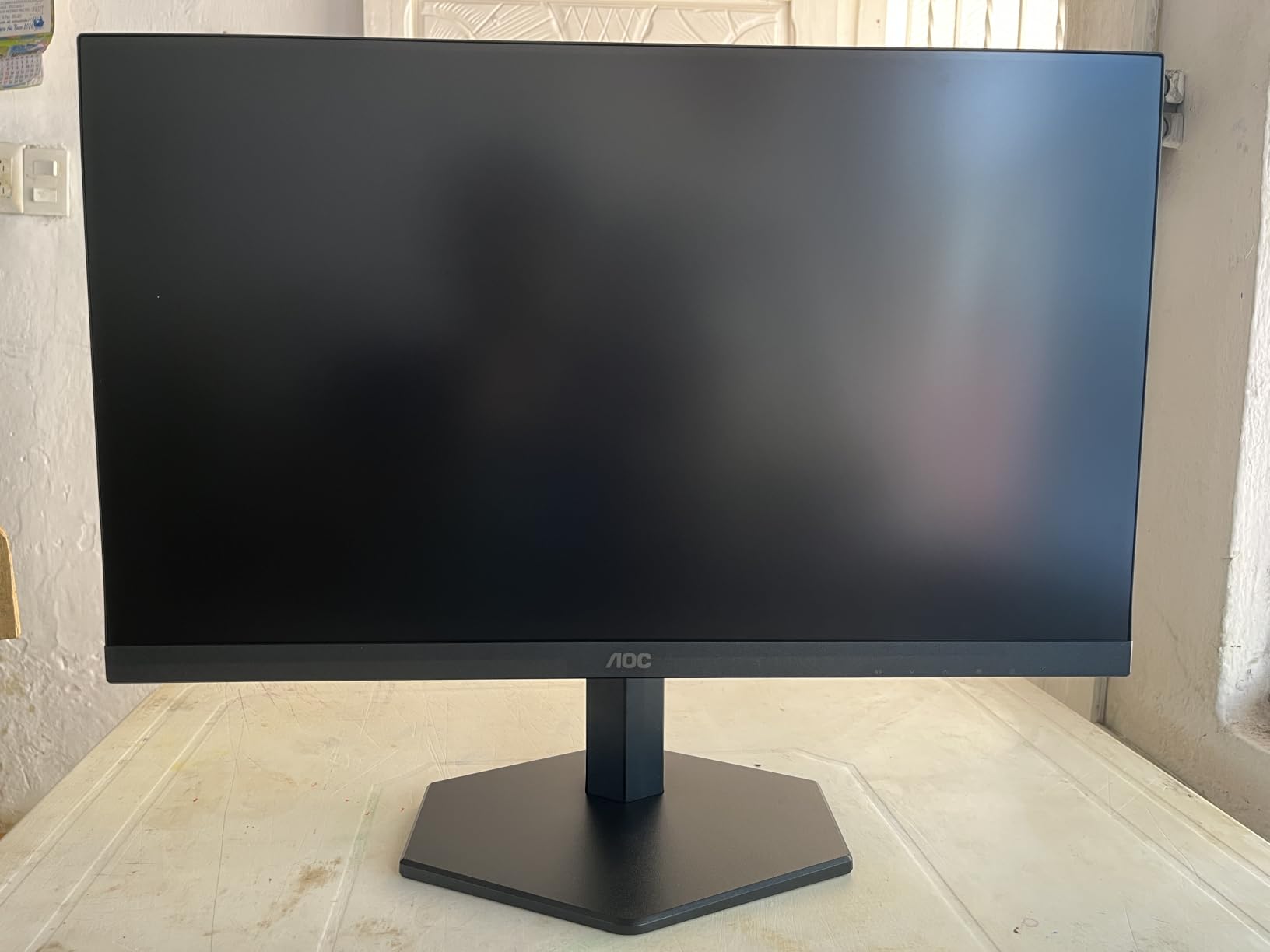AOC 24G42HE 24 inch Gaming Monitor 1920x1080 200Hz, IPS Panel, Console Gaming Ready, Full HD, 3-Sided Frameless, 1x HDMI 2.0, 1x Display Port, 3-Year Zero-Bright-Dot customer photo 2