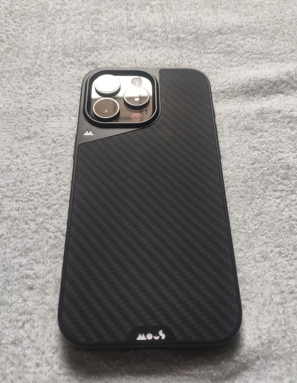 Mous for iPhone 17 Limitless Aramid Fibre Case, Compatible with MagSafe, Full Camera Protection, Shockproof, Black customer photo 1