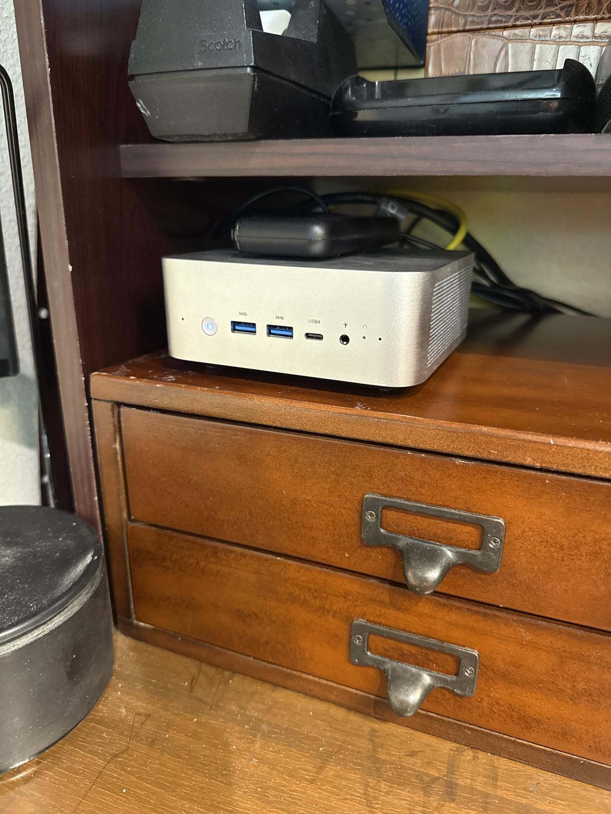 MINISFORUM M1 Pro AI Mini PC Intel Core Ultra 9 285H (16C/16T, Up to 5.4Ghz), 64GB DDR5 2TB SSD, 99 TOPS, 2xUSB4/HDMI/DP Quad Display, 2.5G LAN, OCuLink, Dual Speaker/DMic, WiFi 7, BT5.4, Arc 140T GPU customer photo 2