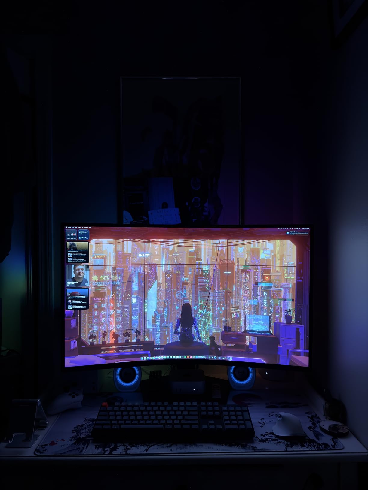 Samsung 37-inch Odyssey G7 (G75F) Series 4K UHD Curved Gaming Monitor, 165Hz, 1ms Response Time (GtG), VESA DisplayHDR 600, AMD FreeSync Premium Pro (LS37FG75DENXZA) customer photo 2