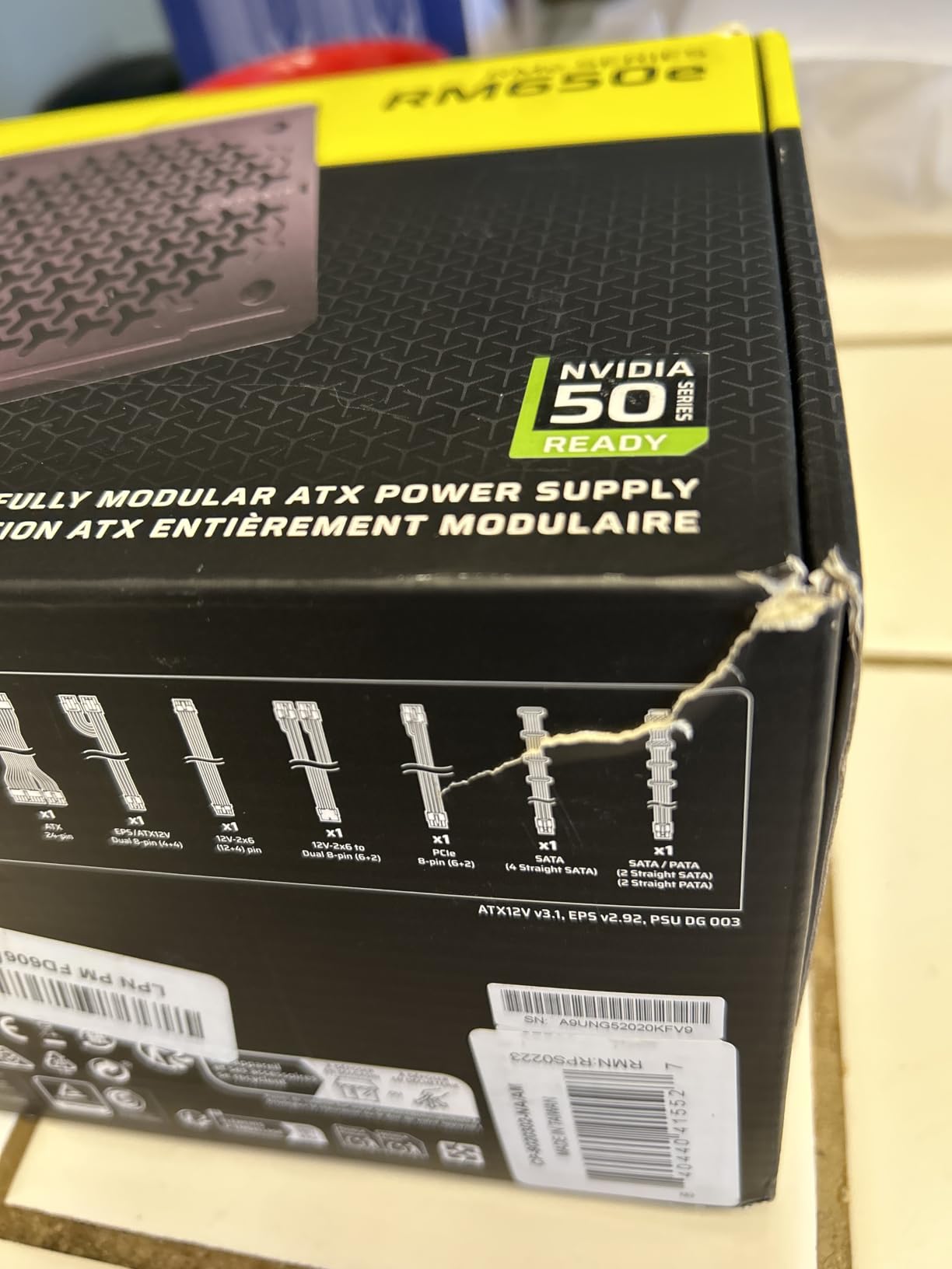 CORSAIR RM650e ATX 3.1 PCIe 5.1 Ready Fully Modular 650W Power Supply - 12V-2x6 Cable Included, Cybenetics Gold Efficiency, 105°C-Rated Capacitors, Modern Standby Mode - Black customer photo 1