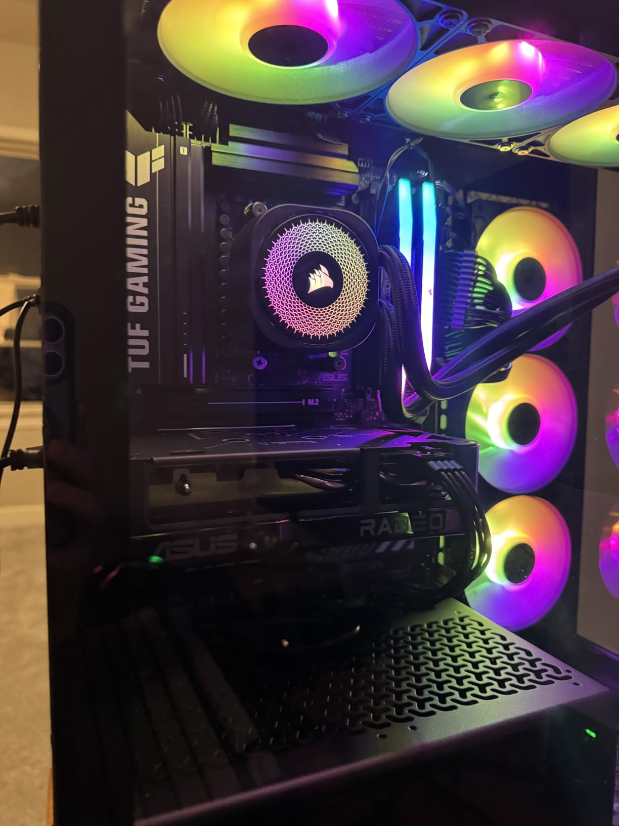 ASUS Dual Radeon RX 9060 XT 16GB GDDR6 Graphics Card, AMD, for Desktop (PCIe 5.0, HDMI 2.1b, DisplayPort 2.1a, 2.5-Slot, Axial-tech Fan, 0dB Technology, and More) customer photo 2