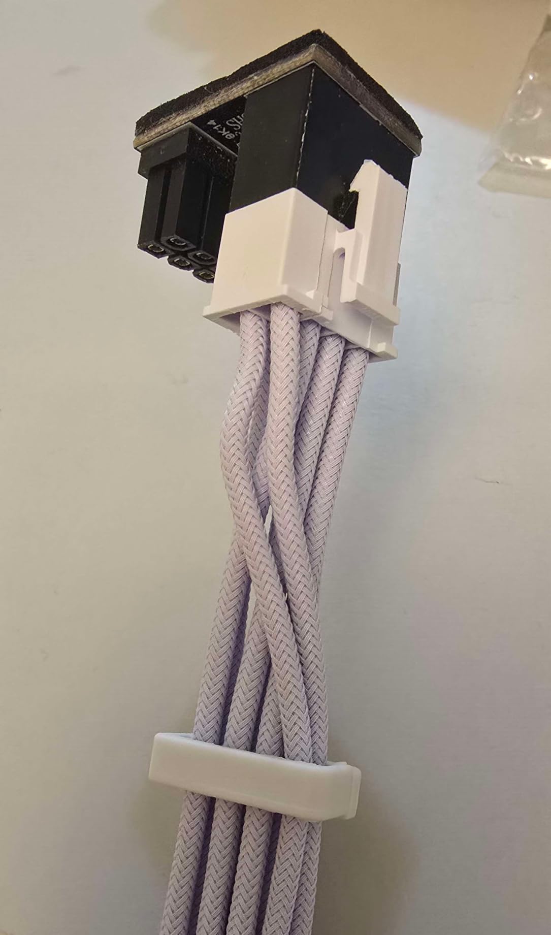 Lian Li SX1200P Platinum Compact ATX Form Factor 1200W Power Supply | 12V-2x6 Cable | ATX 3.1 PSU & PCIE 5.1 Ready - 140mm Fan - Full Modular - 10 Year Warranty - White (SX1200P.W) customer photo 2