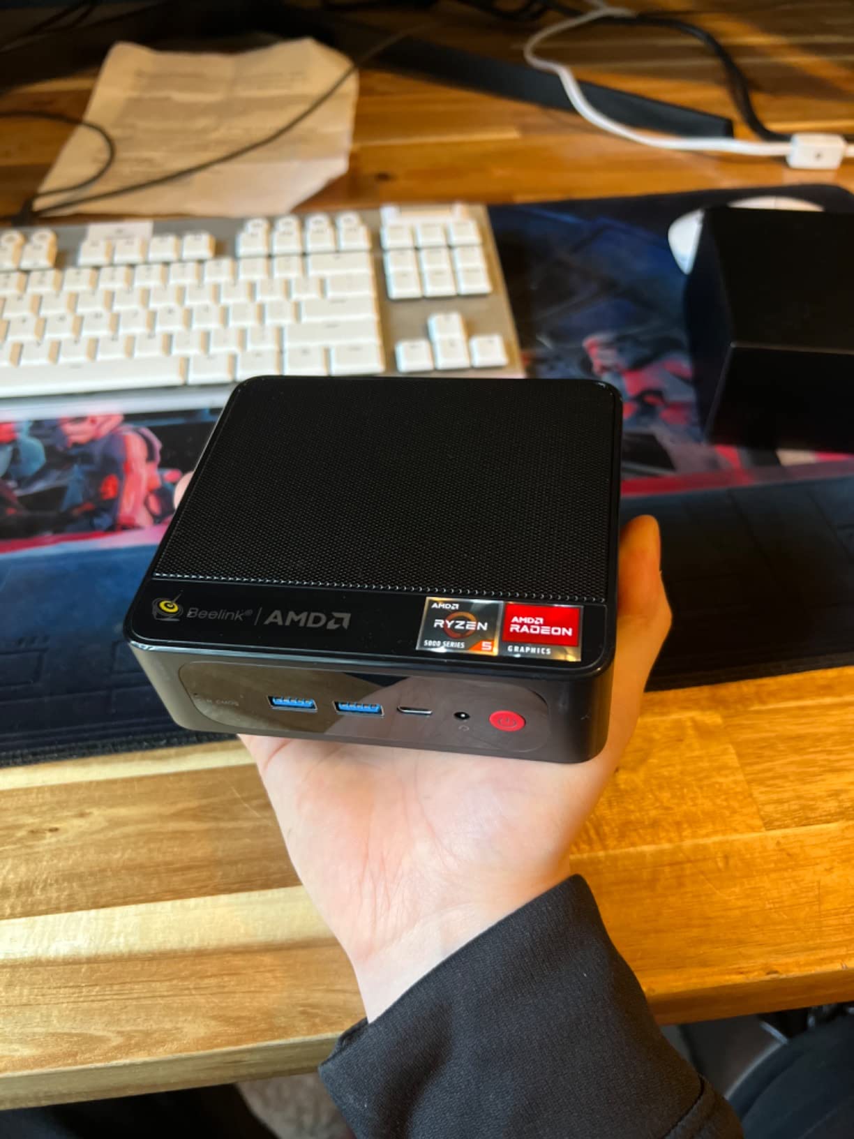 Beelink SER9 Pro Mini PC, AMD Ryzen 7 H 255(up to 4.9GHz) 8C/16T | Mini Computer 24GB LPDDR5X RAM 1TB NVMe PCIe 4.0 SSD, 4K Triple Display Built-in DSP/Mic/WiFi6/BT5.2/WOL customer photo 2
